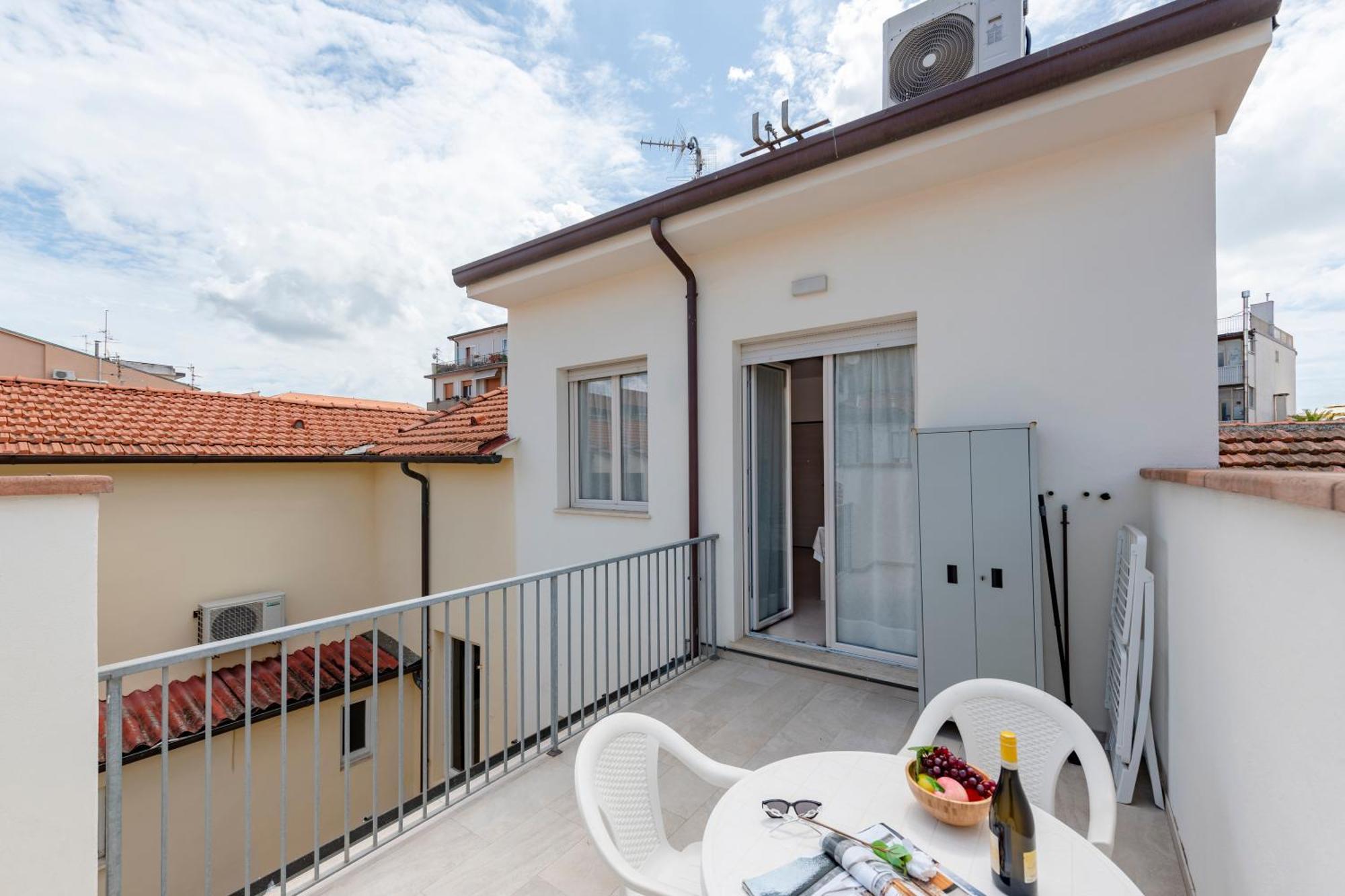 Suite Ondina Viareggio Apartments Buitenkant foto